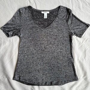 WHITE HOUSE BLACK MARKET Women's XS Short Sleeve Black Metallic Top